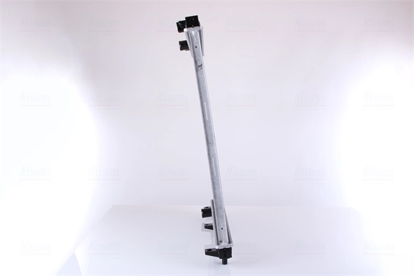 Радіатор основний Nissens 666226 ціна, від 114.90 USD