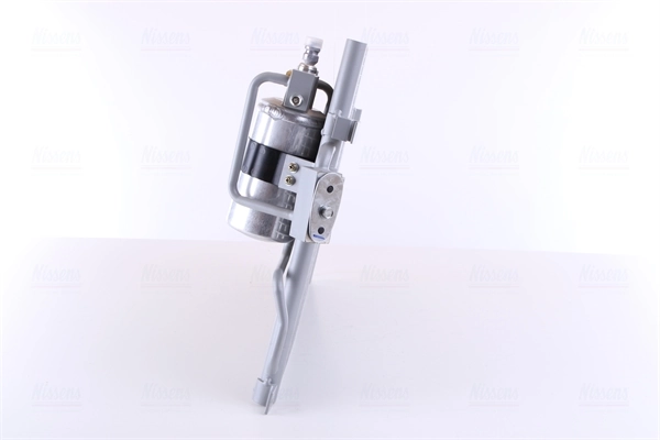 Конденсатор кондиціонера Nissens 94504 ціна, від 71.05 USD