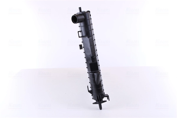 Радіатор основний Nissens 68003A ціна, від 97.92 USD