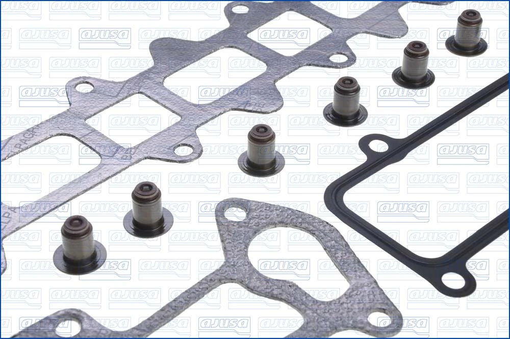 Купити 2996891 Iveco Комплект прокладок
