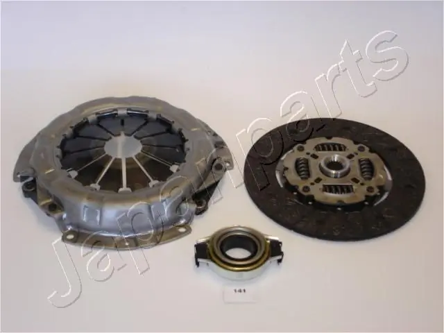 Зчеплення в зборі на Nissan Bluebird  T72 , T12