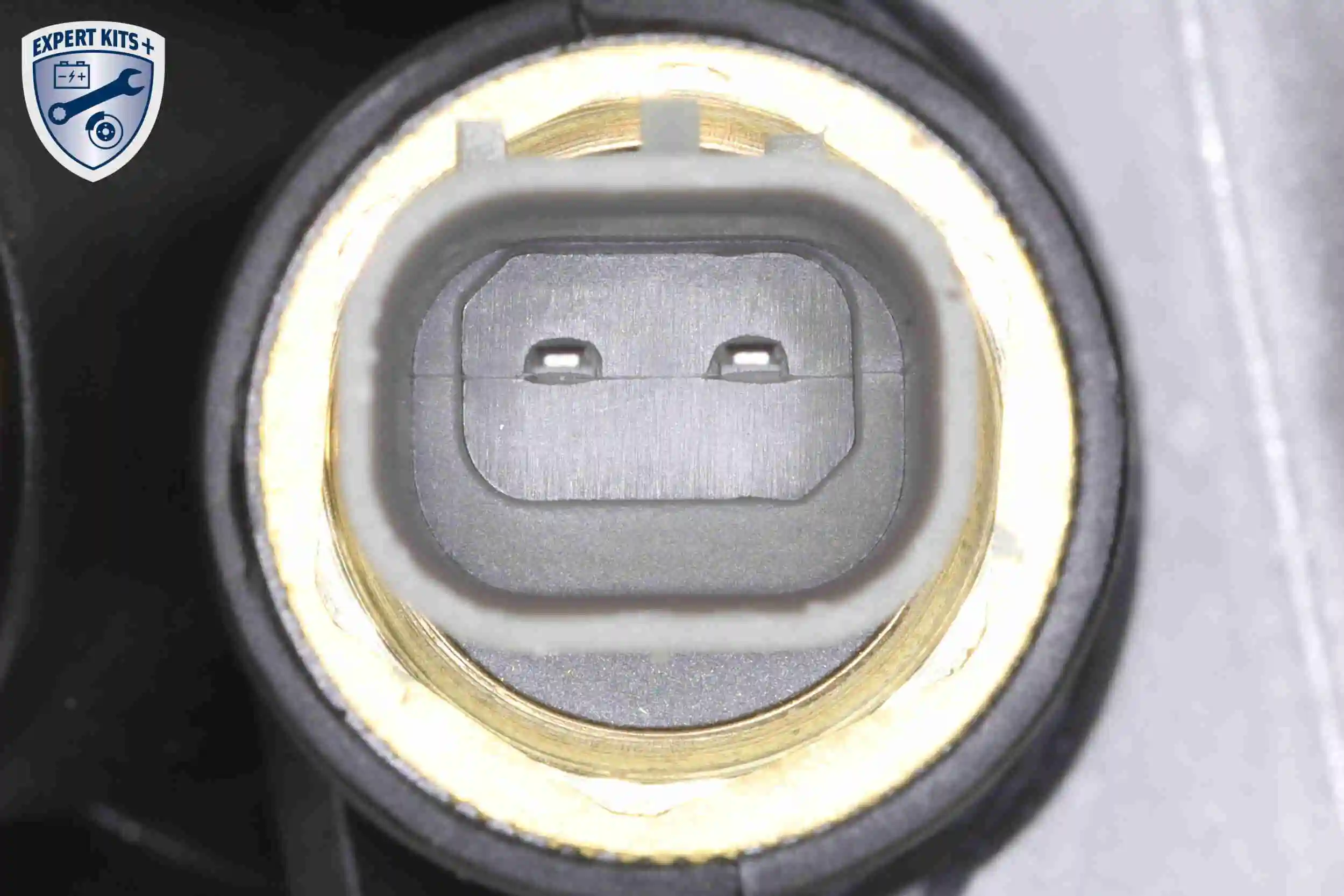 Корпус масляного фільтра V33600006 Vemo