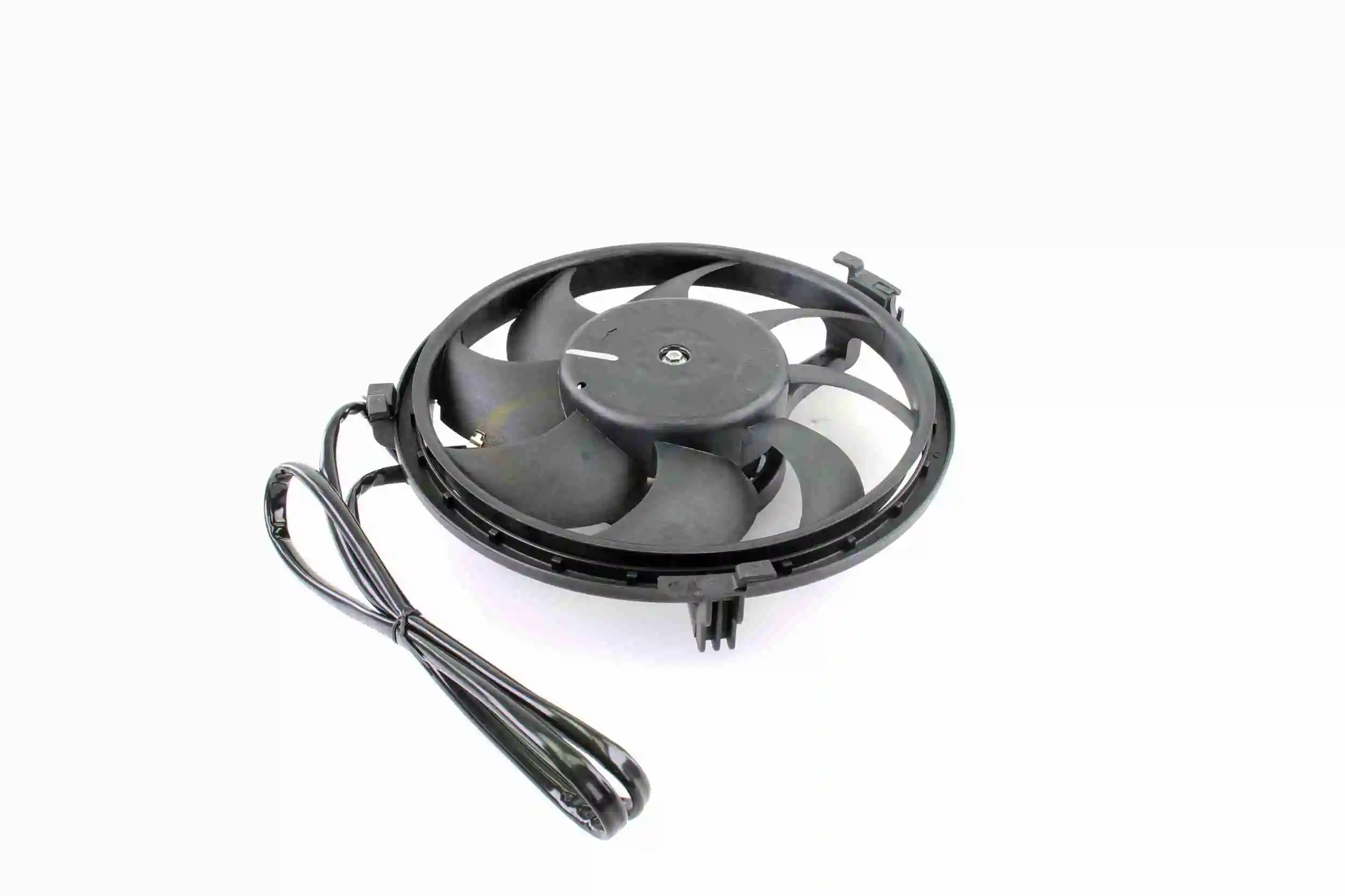 Вентилятор радіатора Vemo V150118351 ціна, від 31.94 USD