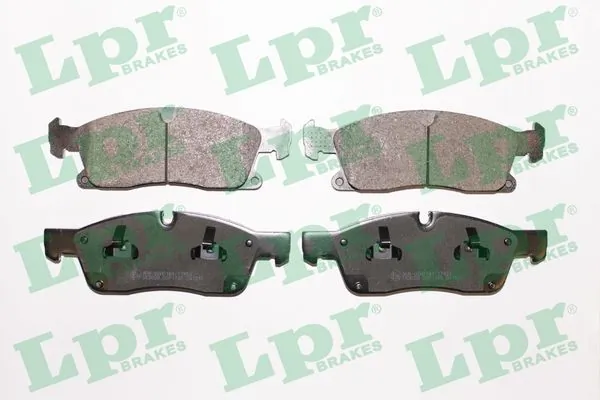 05P1735 LPR Передні гальмівні колодки