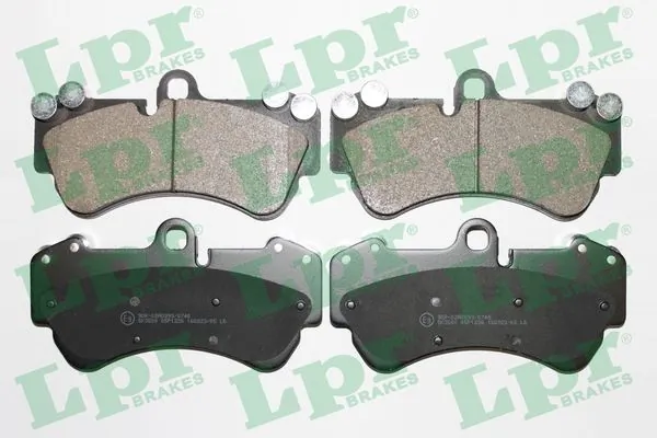 05P1226 LPR Передні гальмівні колодки