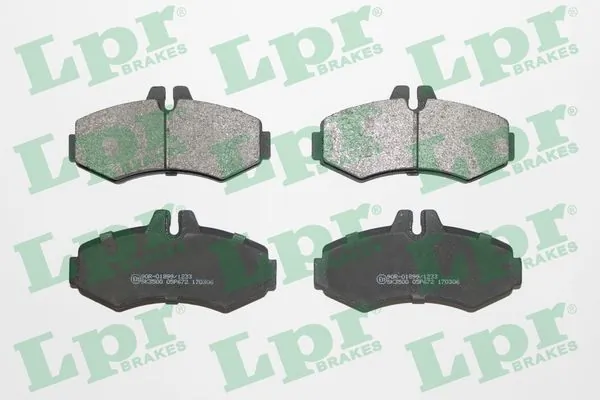 05P672 LPR Передні гальмівні колодки