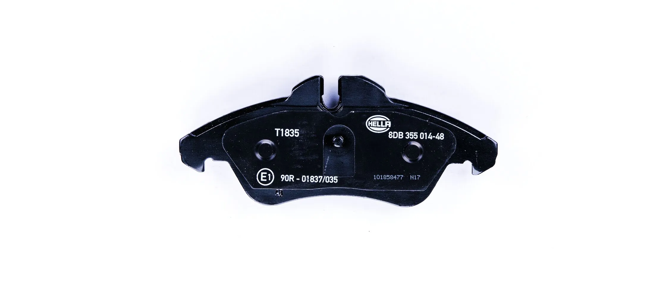 8DB355014481 HELLA Передні гальмівні колодки