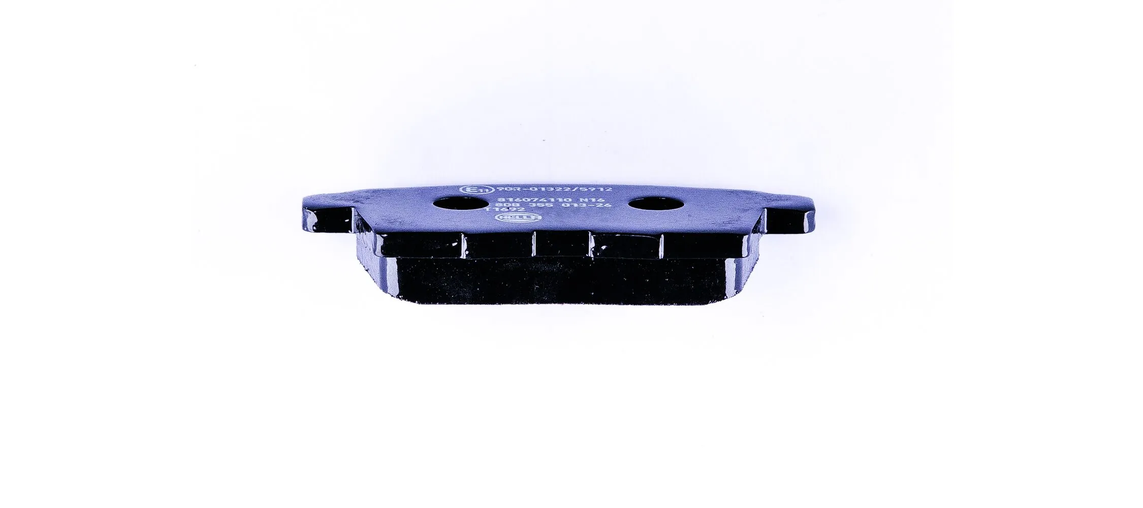 Задні гальмівні колодки HELLA 8DB355013261 ціна, від 24.81 USD