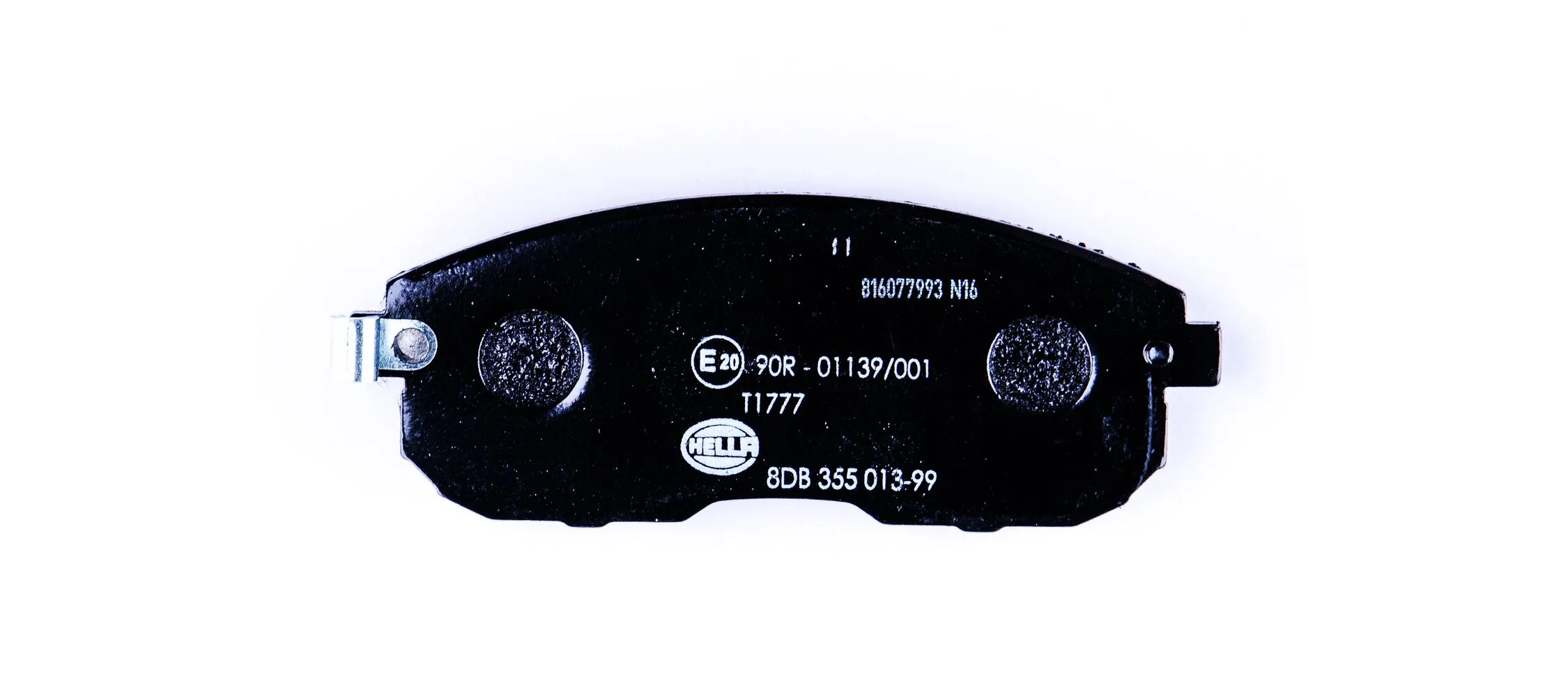 8DB355013991 HELLA Передні гальмівні колодки