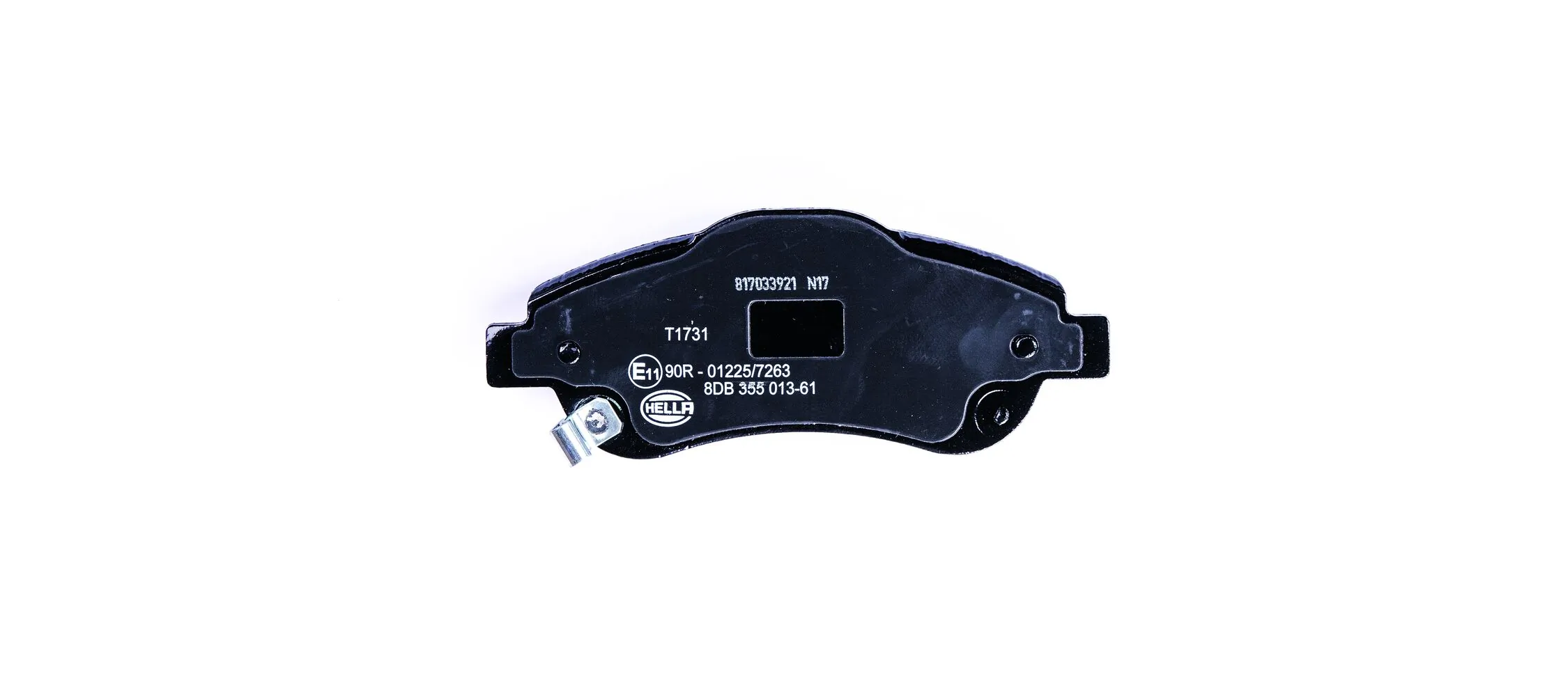 8DB355013611 HELLA Передні гальмівні колодки