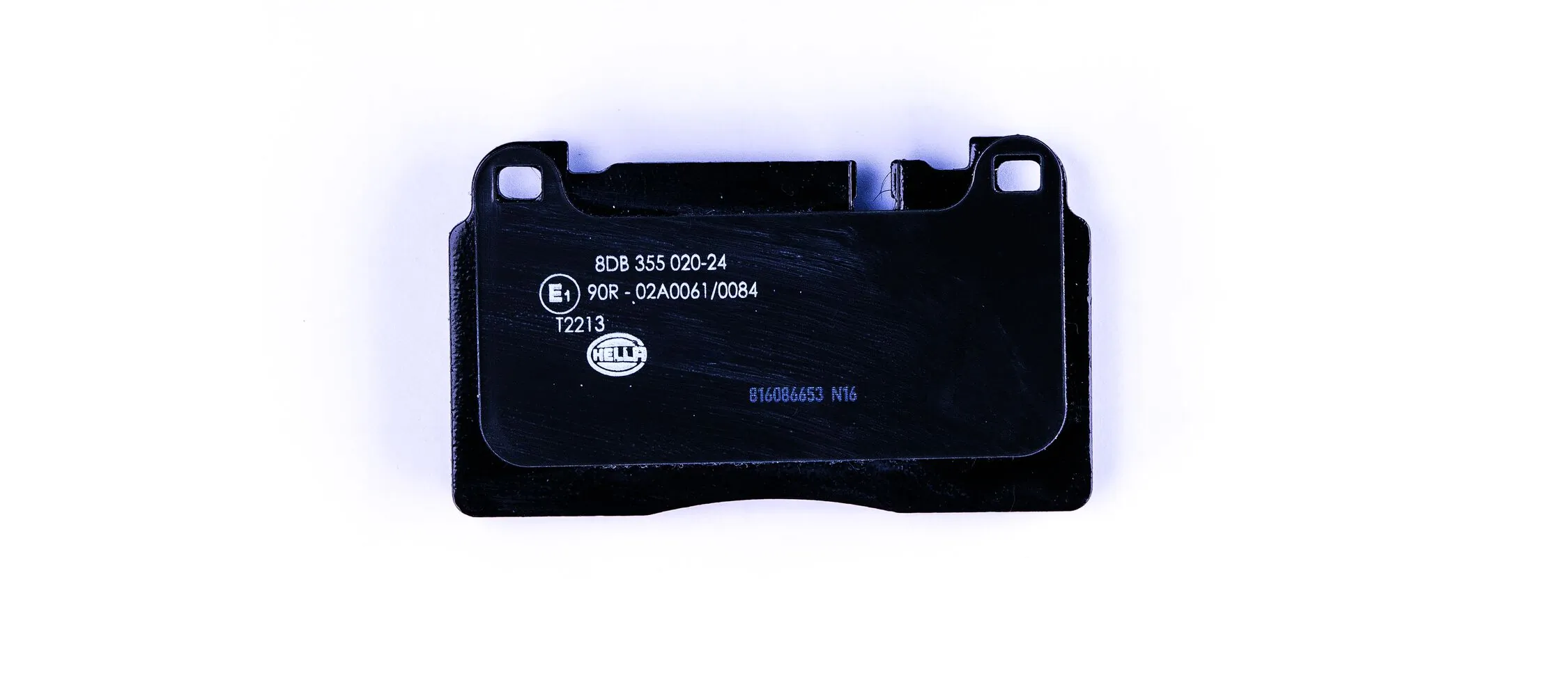 8DB355020241 HELLA Передні гальмівні колодки