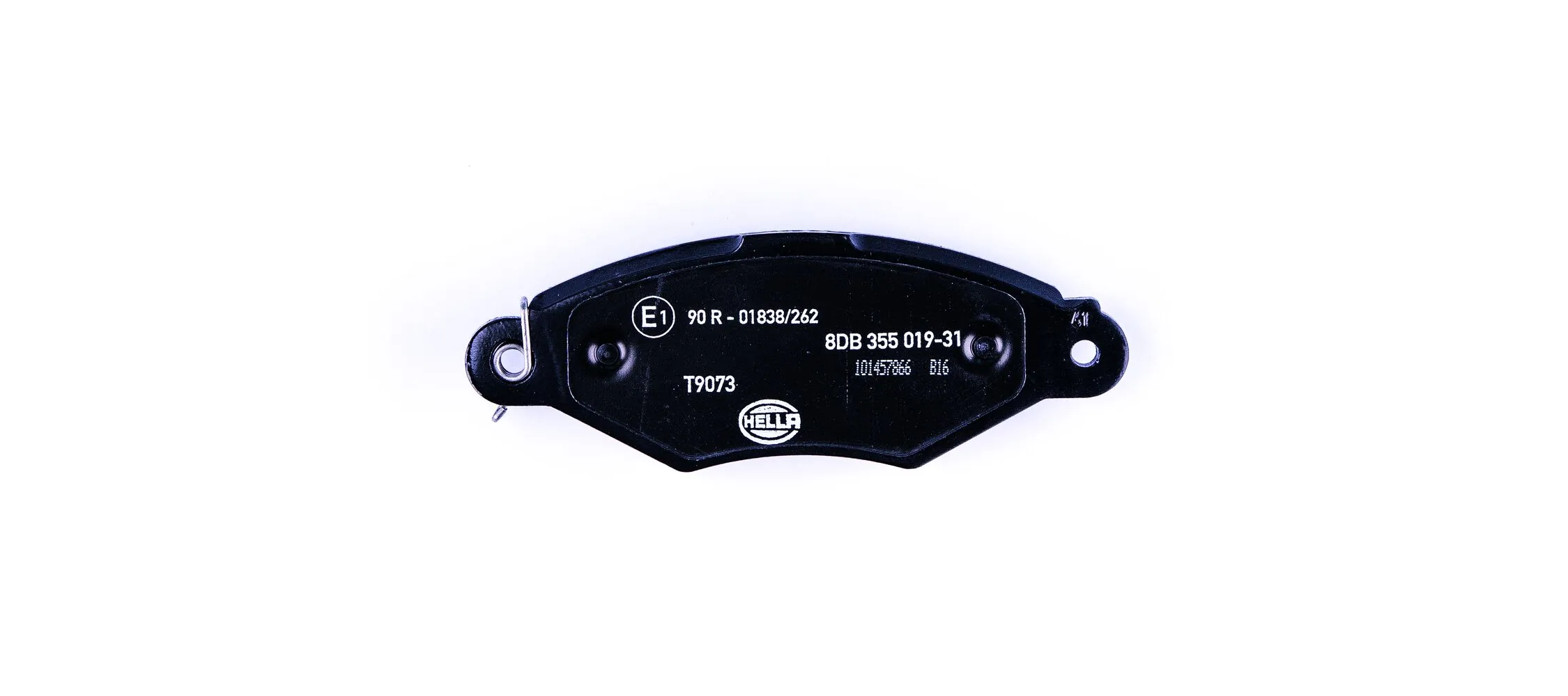 8DB355019311 HELLA Передні гальмівні колодки