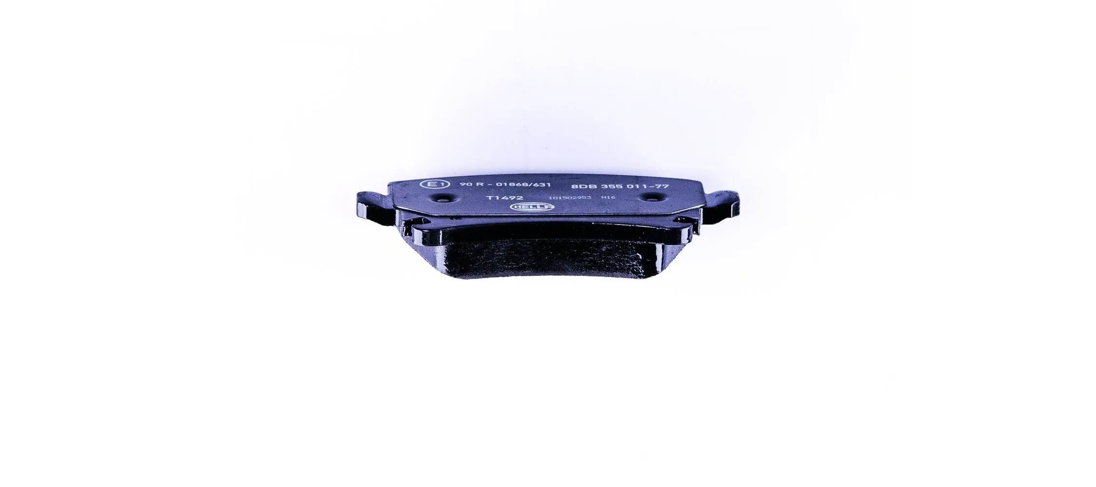 Задні гальмівні колодки HELLA 8DB355011771 ціна, від 28.12 USD