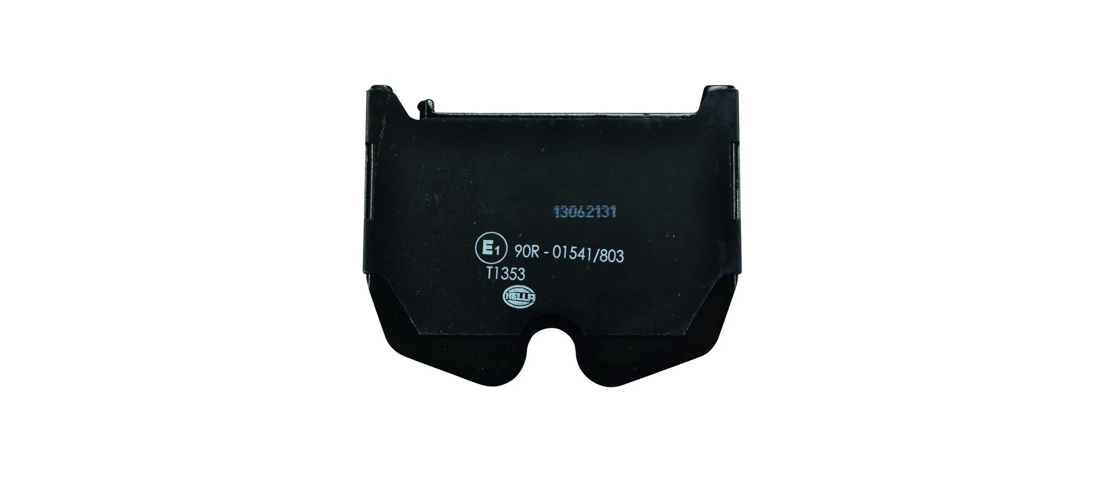 8DB355010381 HELLA Передні гальмівні колодки