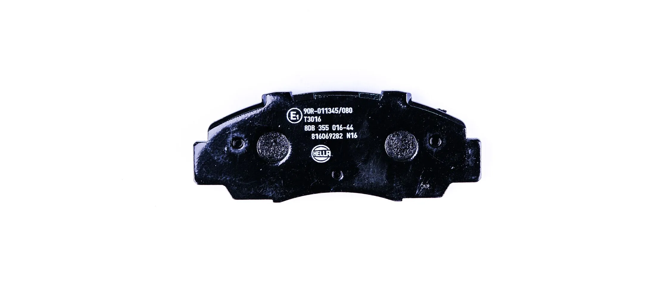 8DB355016441 HELLA Передні гальмівні колодки