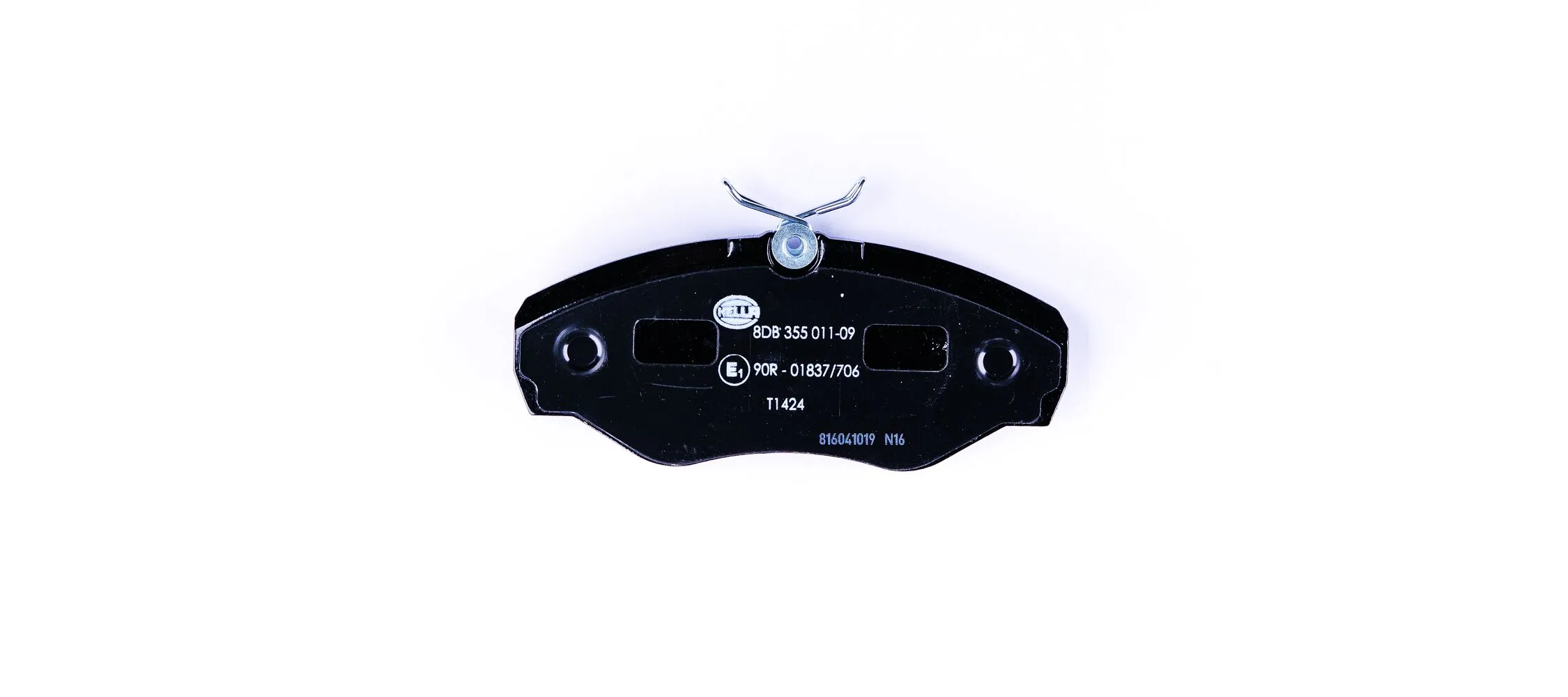 8DB355011091 HELLA Передні гальмівні колодки