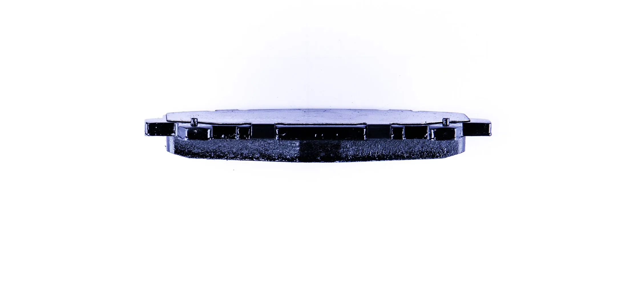 8DB355013881 HELLA Передні гальмівні колодки