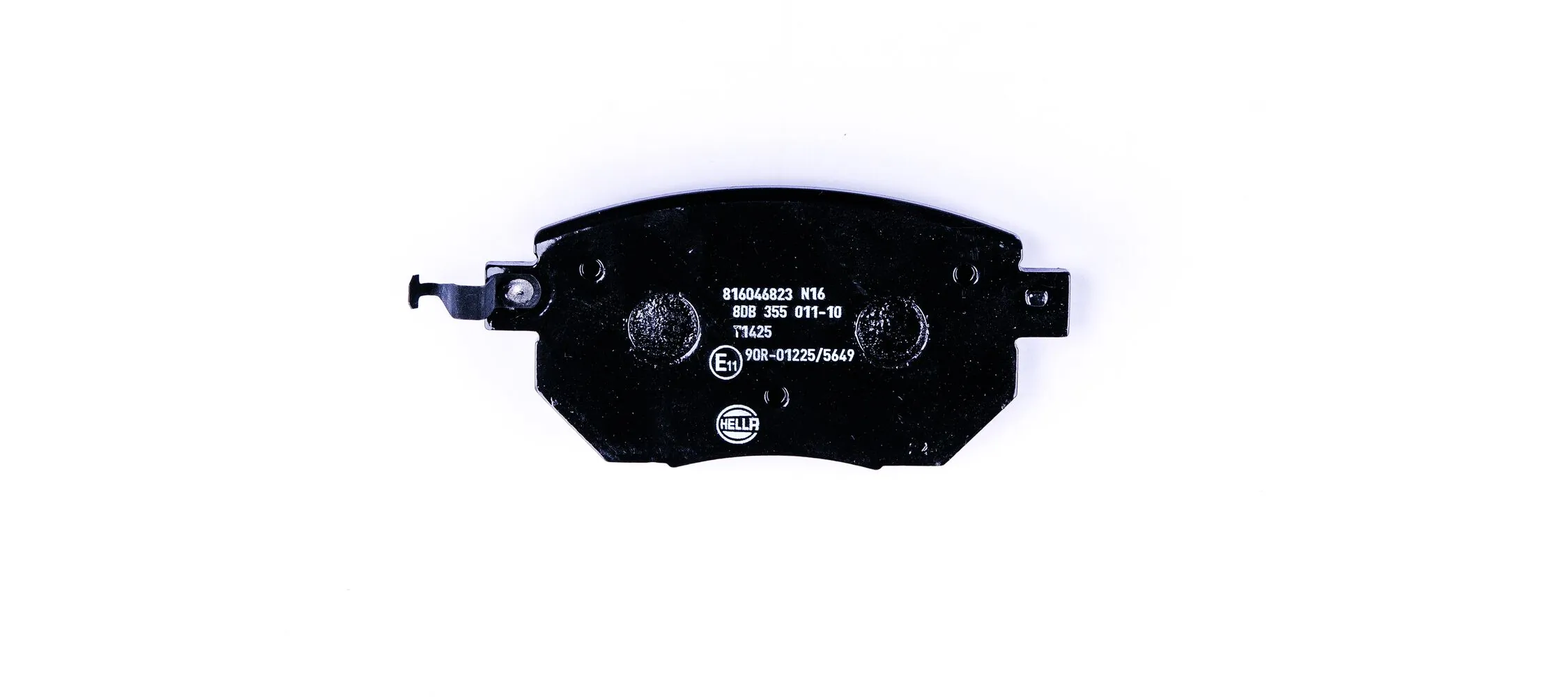 8DB355011101 HELLA Передні гальмівні колодки