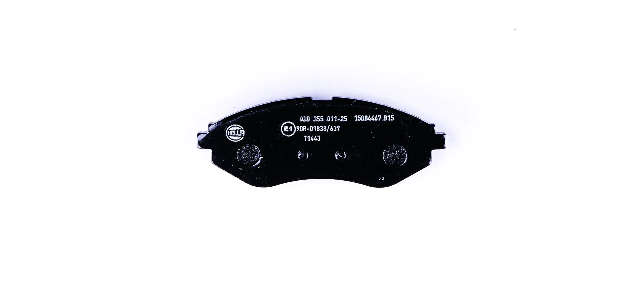 8DB355011251 HELLA Передні гальмівні колодки