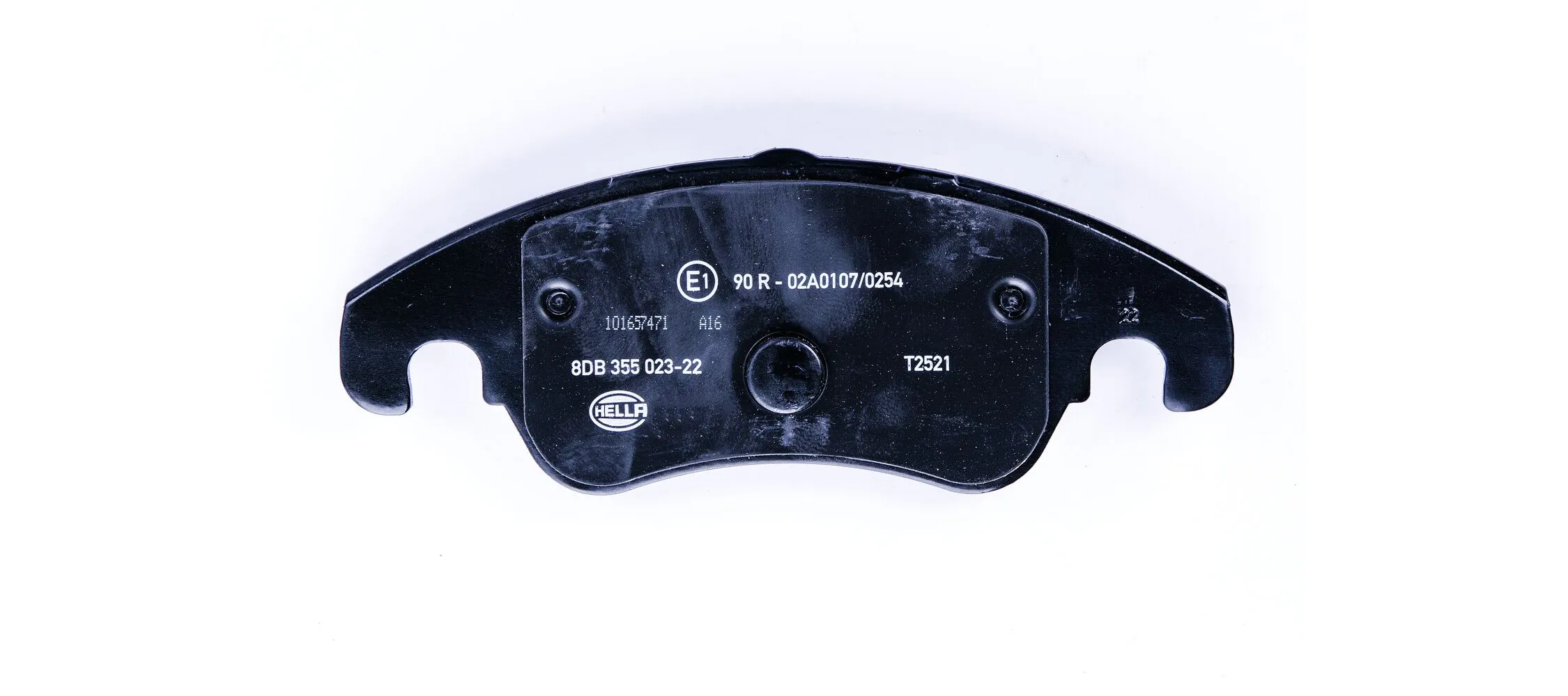 8DB355023221 HELLA Передні гальмівні колодки