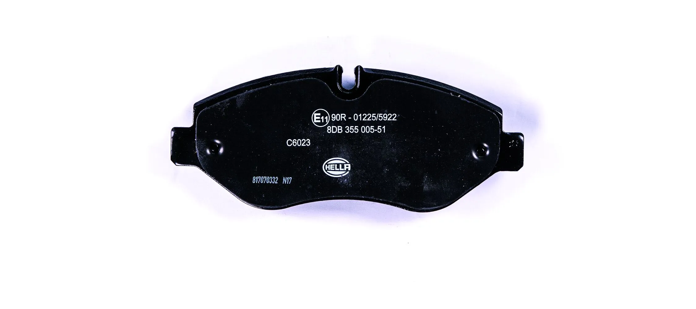 8DB355005511 HELLA Передні гальмівні колодки