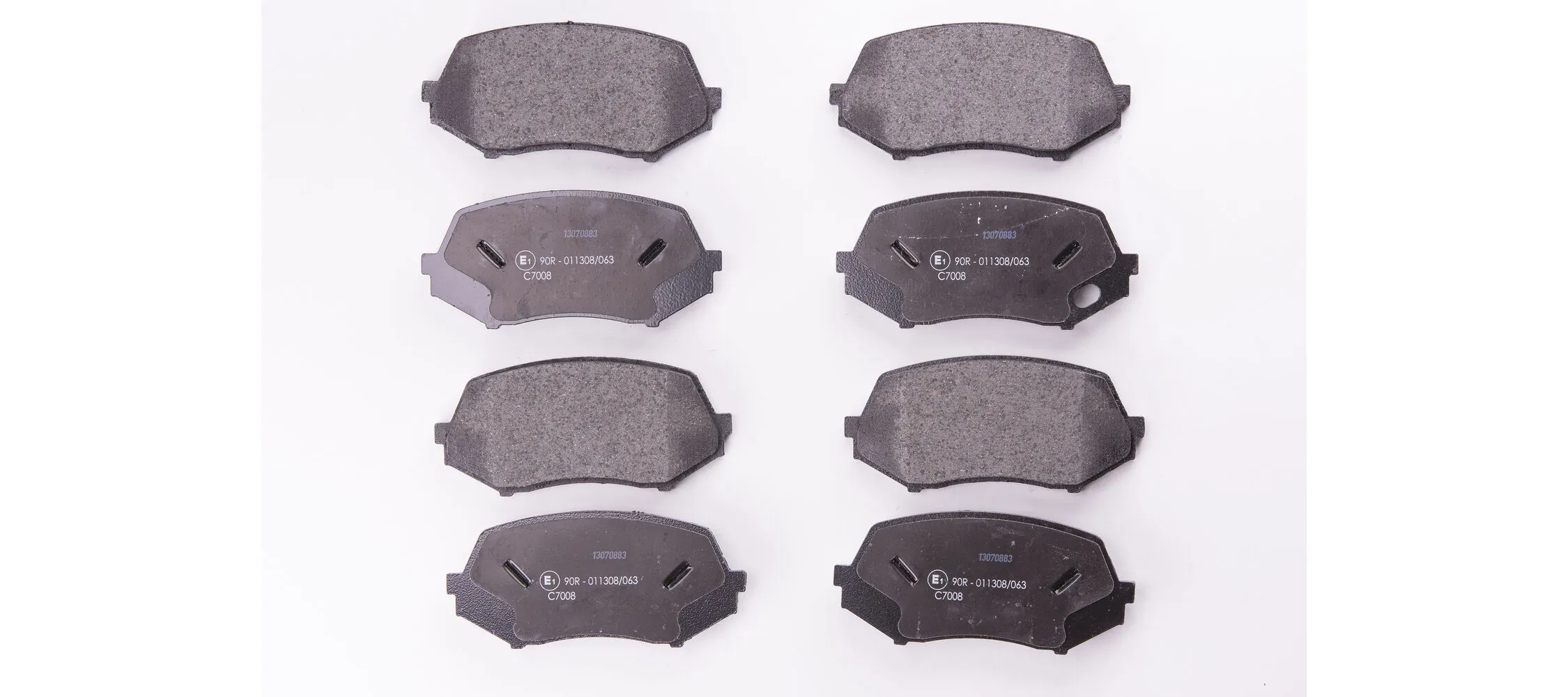 Купити MK529908 Mitsubishi Колодки гальмівні передні, дискові