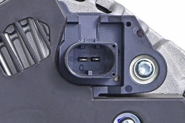 8EL015637161 HELLA Авто генератор