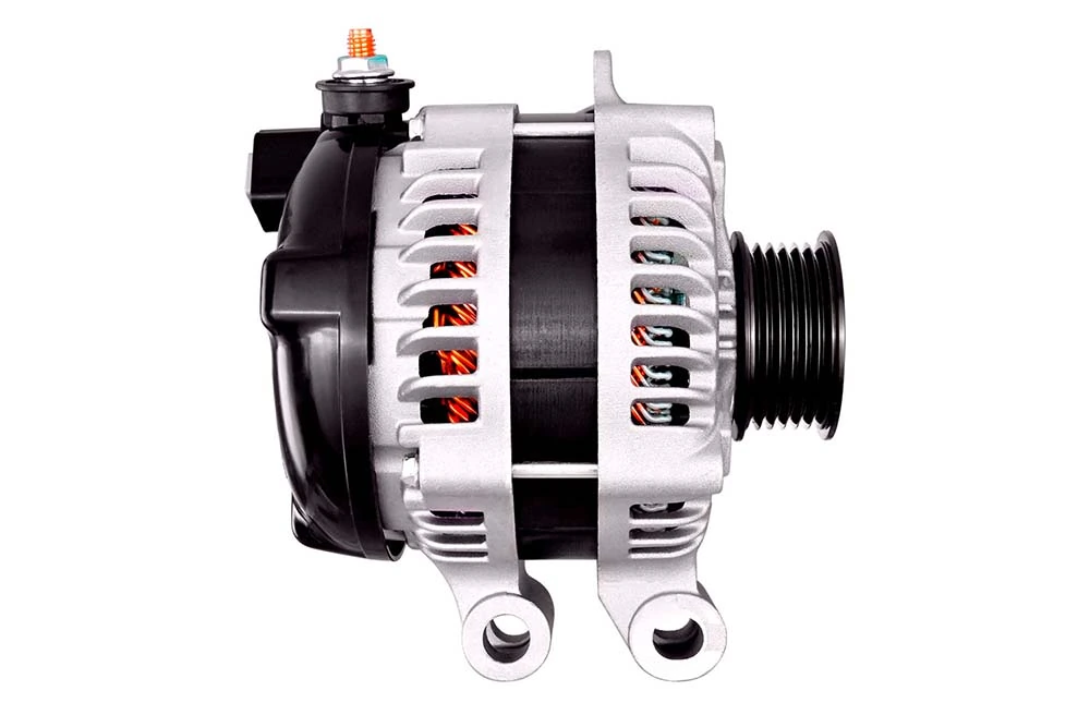 1042118980 Denso Авто генератор