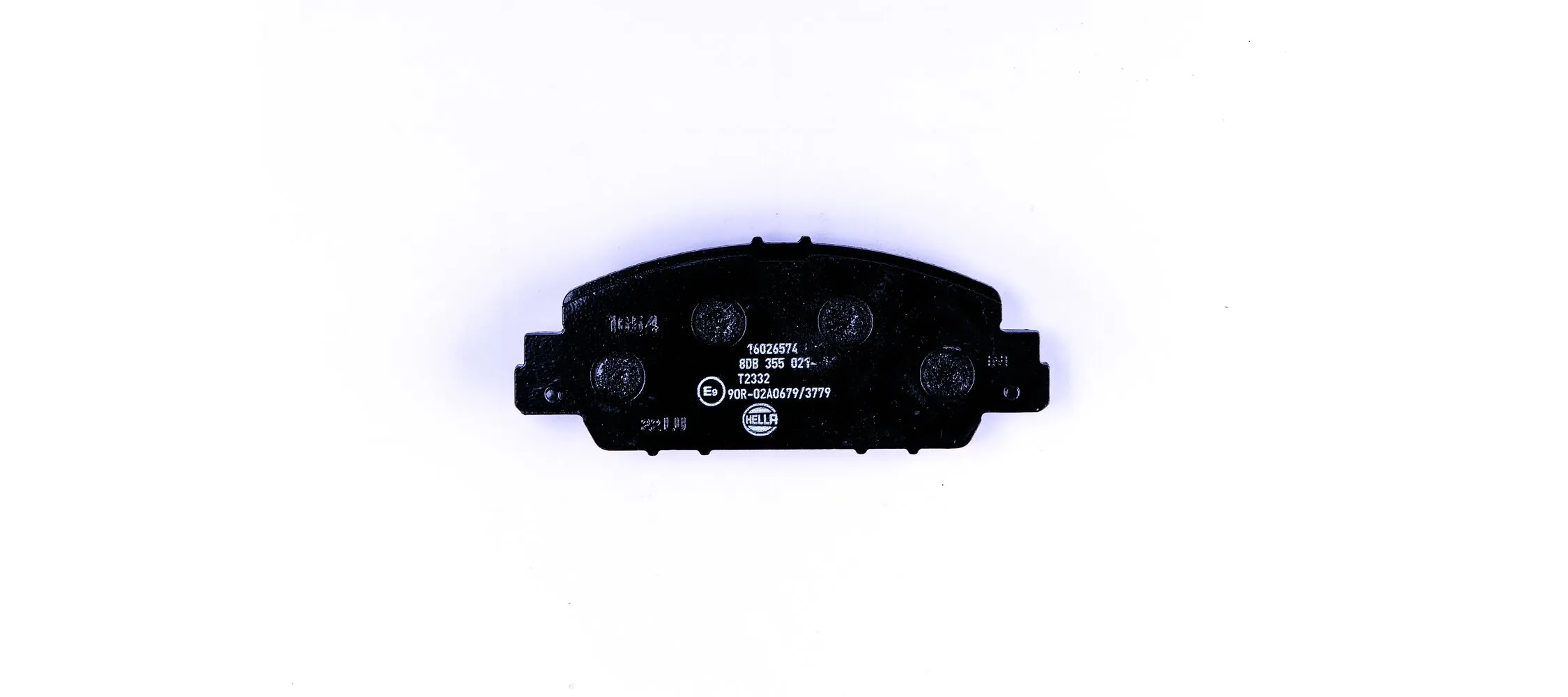 8DB355021471 HELLA Передні гальмівні колодки