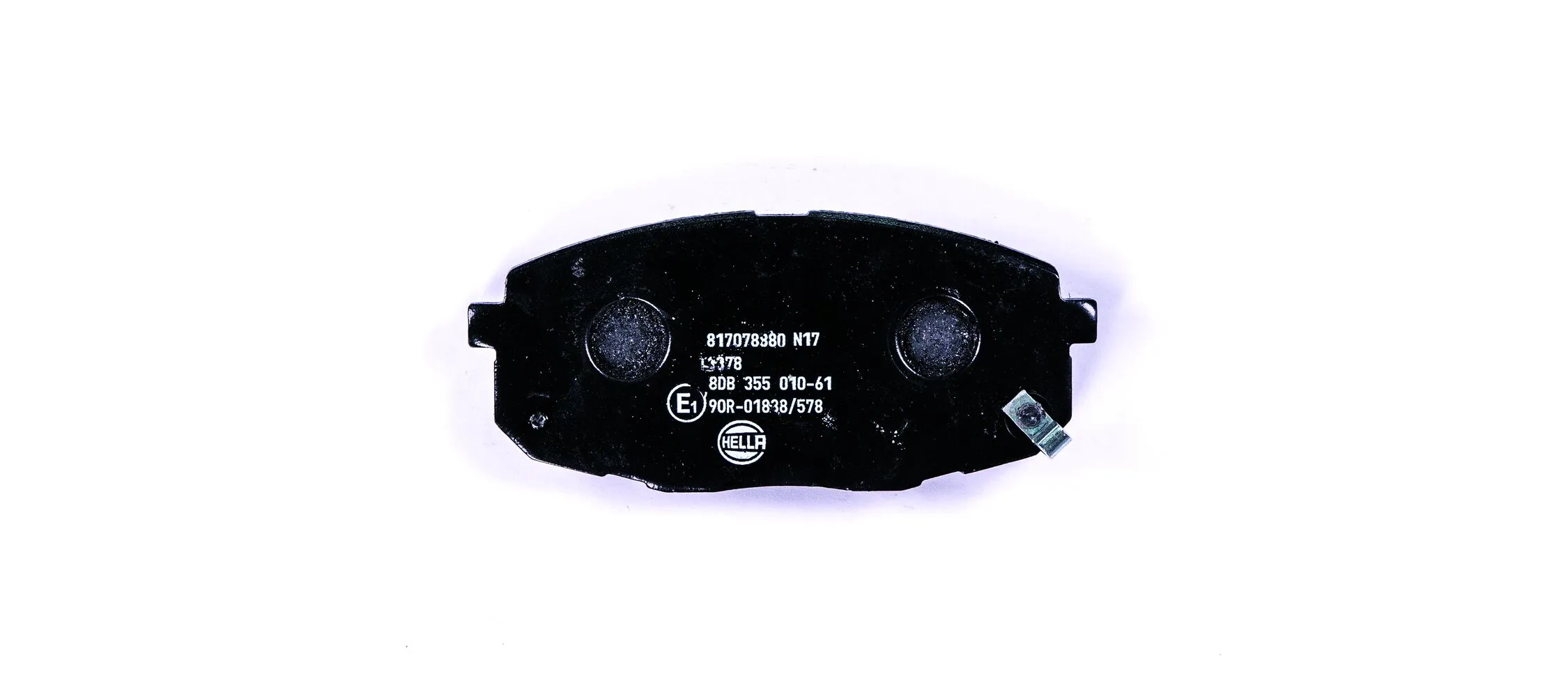 8DB355010611 HELLA Передні гальмівні колодки