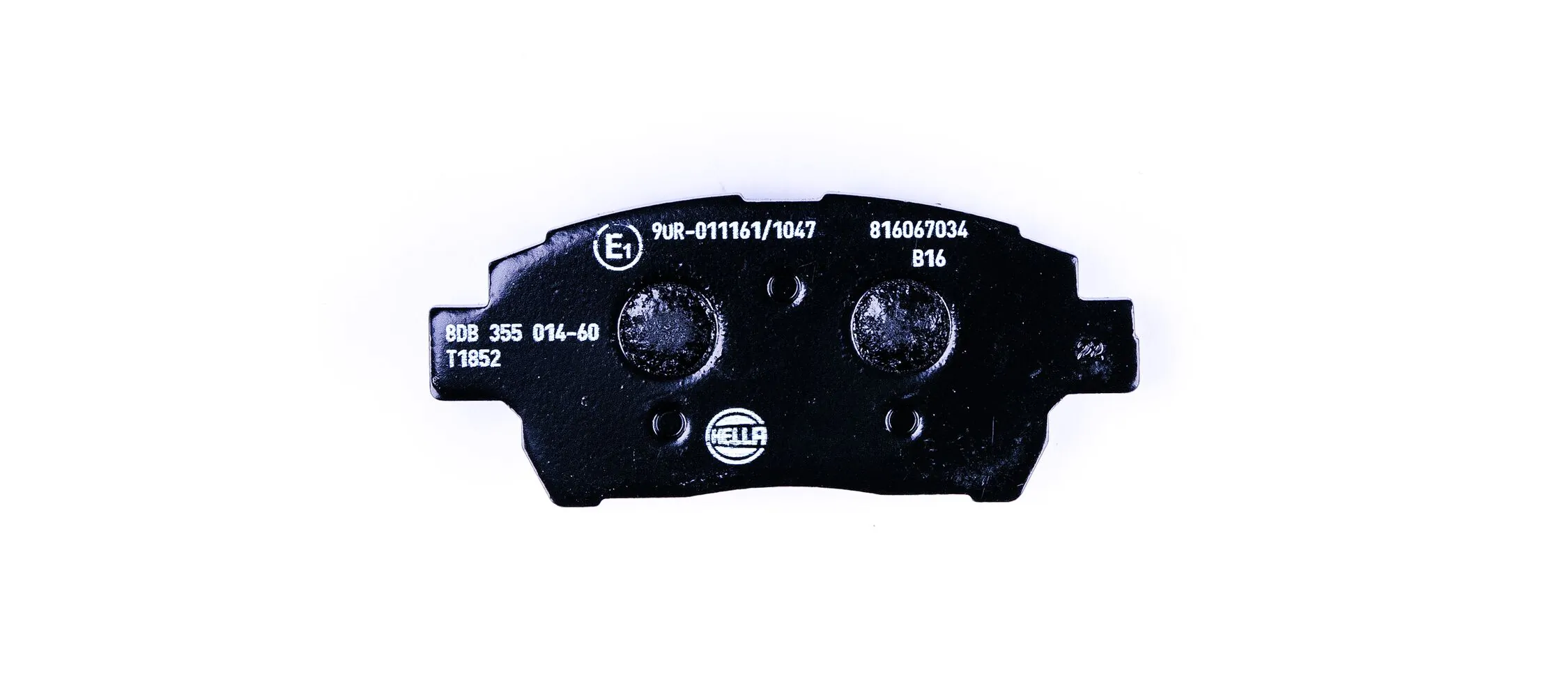 8DB355014601 HELLA Передні гальмівні колодки