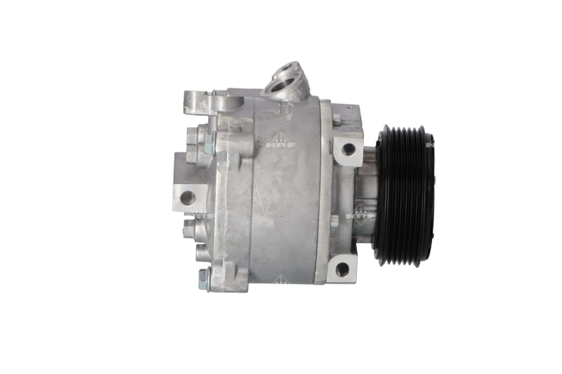 Компресор кондиціонера 95523477 Peugeot/Citroen