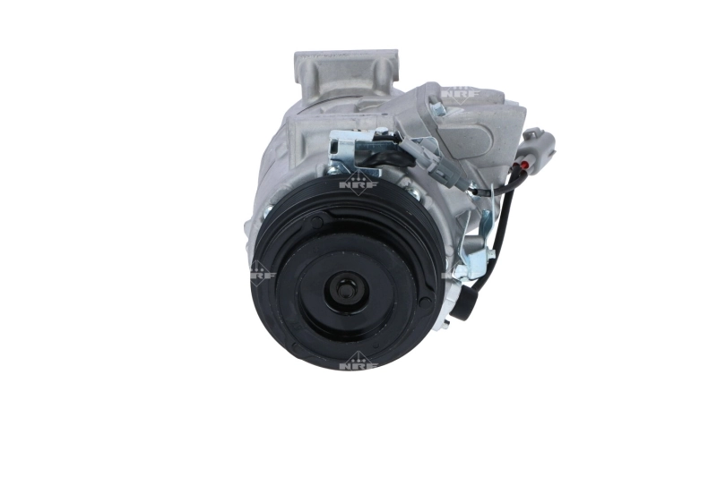 Компресор кондиціонера 4711619 Denso