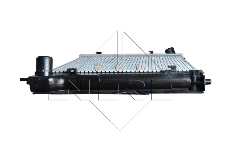 Радіатор охолодження двигуна на Toyota Corolla  E12