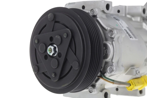 Компресор системи кондиціювання VALEO 813812 ціна, від 94.48 USD