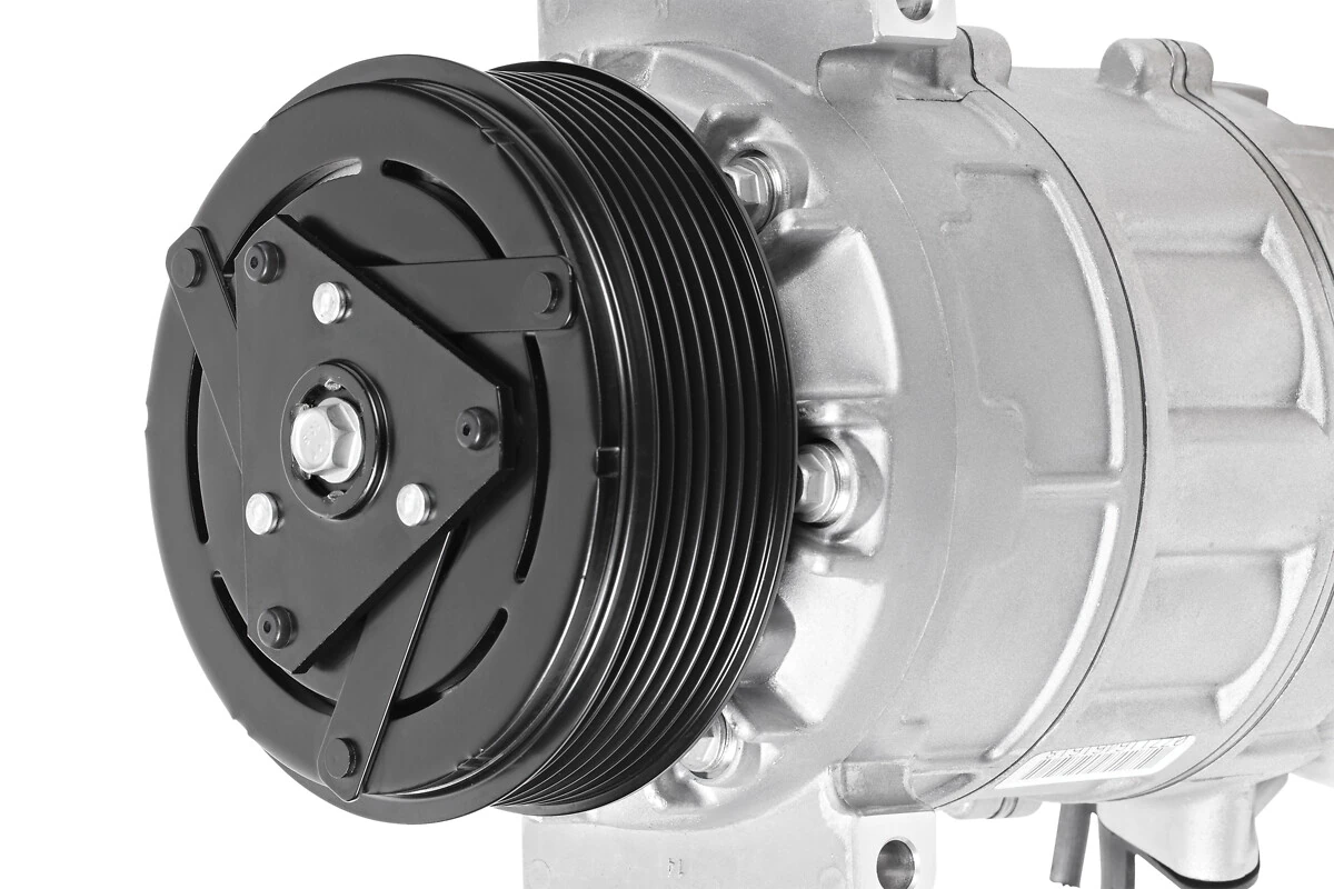 Компресор системи кондиціювання VALEO 813262 ціна, від 190.04 USD