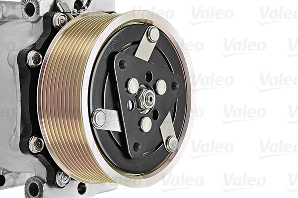 Купити 7420941036 Renault (RVI) Компресор кліматичної установки