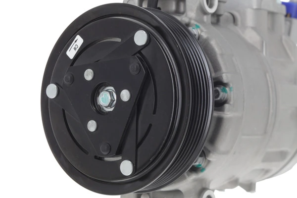 Купити Компресор кондиціонера Saab 9-5  YS3E