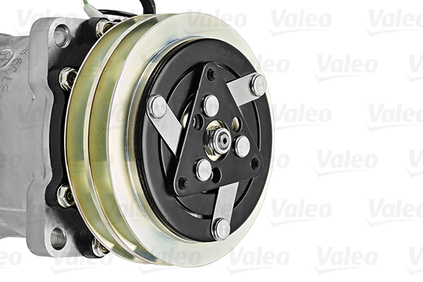 Компресор системи кондиціювання VALEO 813037 ціна, від 298.08 USD