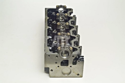 1110154130 Toyota Головка циліндрів