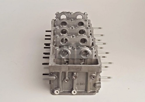 Головка двигуна Mitsubishi 1005B340 ціна, від 674.18 USD