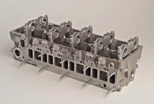 Головка блоку циліндрів Mitsubishi 1005B340