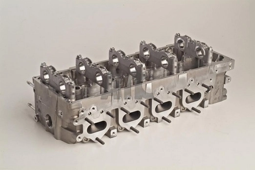 Головка двигуна Mitsubishi 1005B340 ціна, від 674.18 USD