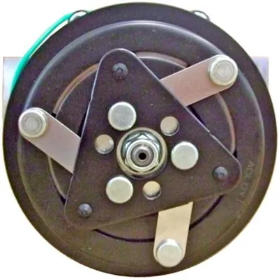Компресор кондиціонера 8500795 Iveco