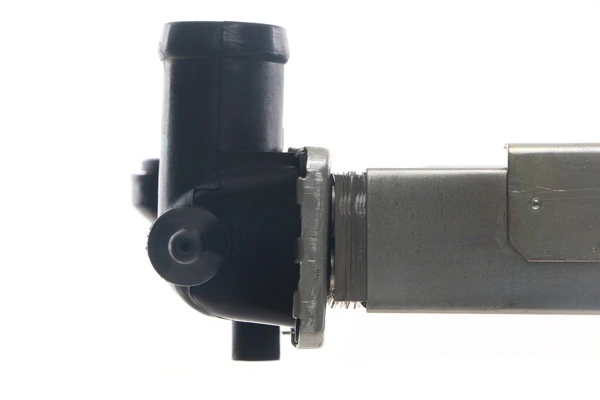 Радіатор 232508A7 Polcar