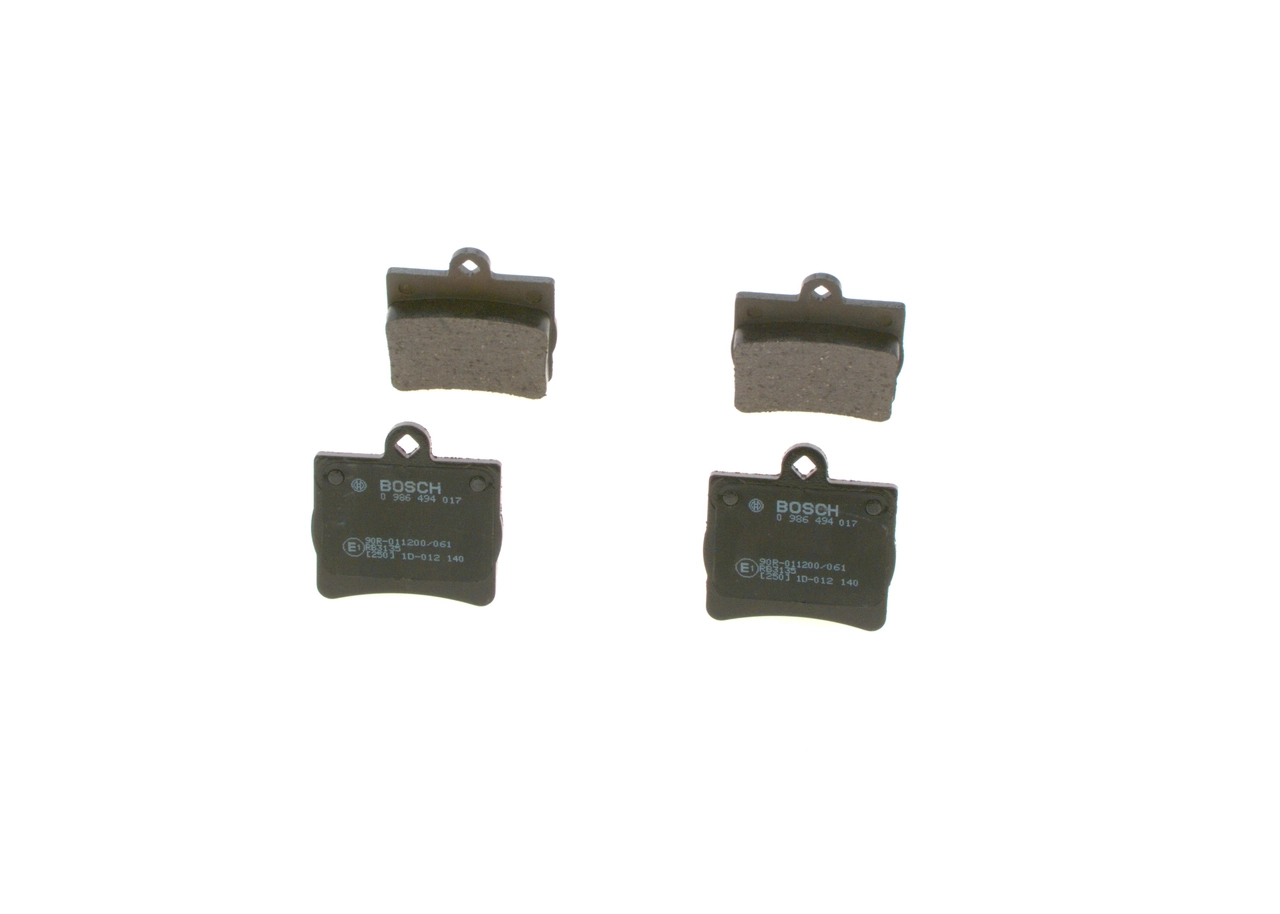 Задні гальмівні колодки Bosch 0986494017 ціна, від 16.47 USD
