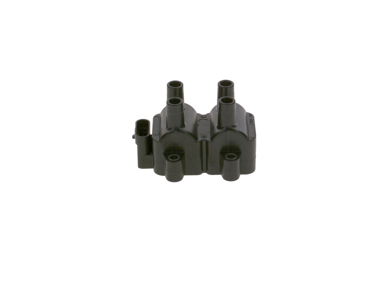 Котушка запалювання Bosch 0986221060 ціна, від 52.18 USD
