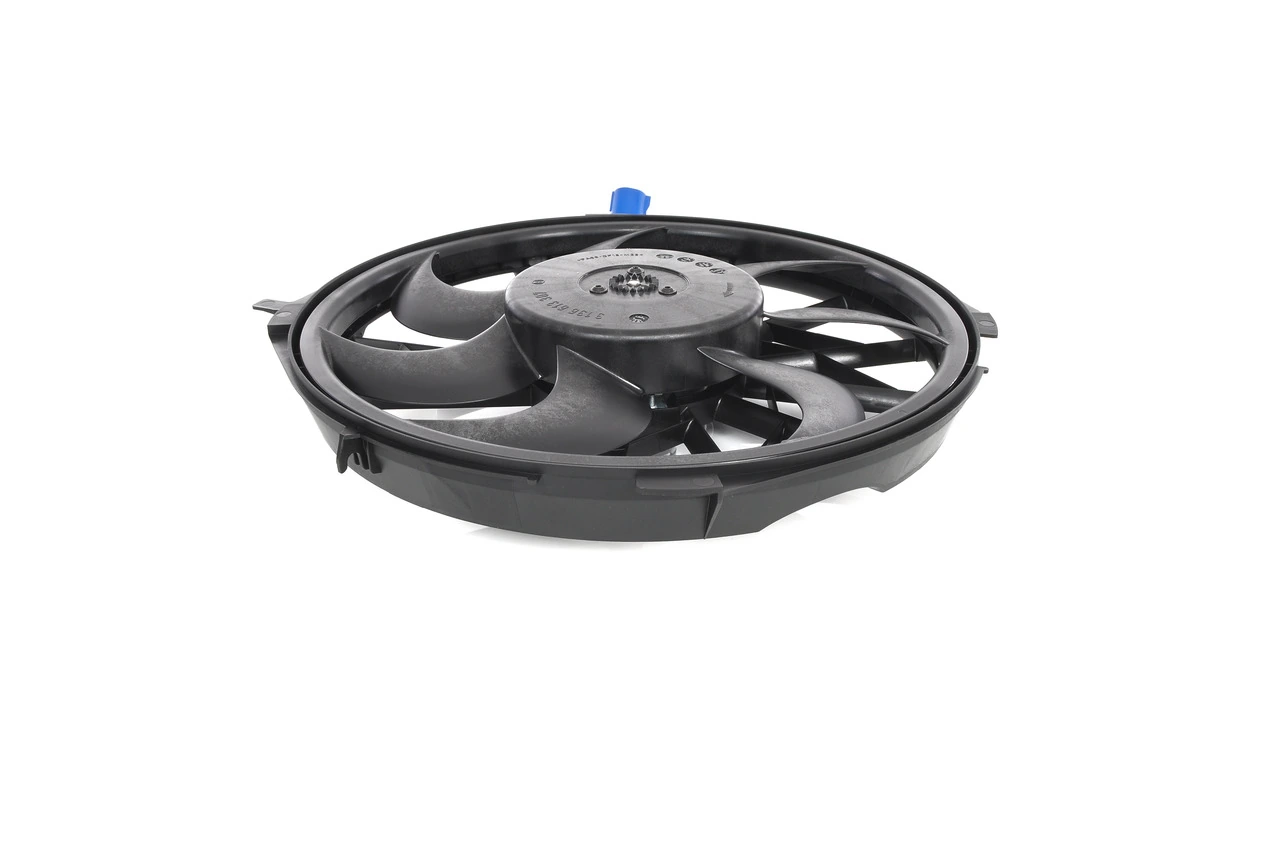 Двигун вентилятора системи охолодження Bosch 0130307008 ціна, від 94.09 USD
