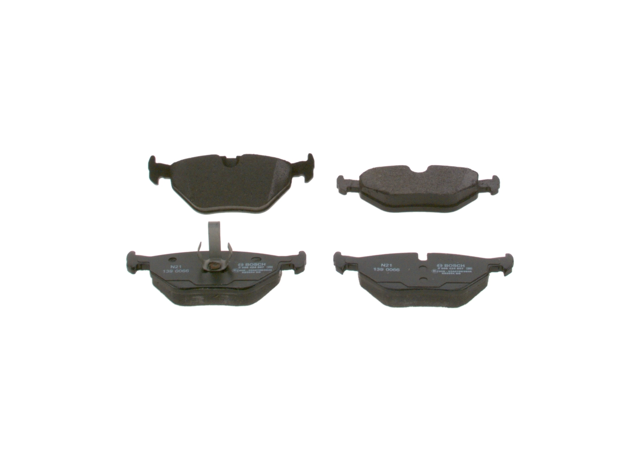 Задні гальмівні колодки Bosch 0986424667 ціна, від 24.26 USD