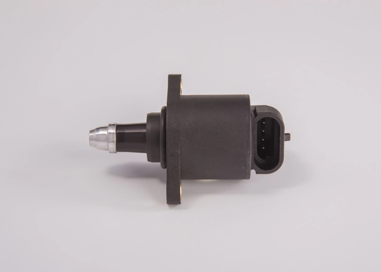 Регулятор дросельної заслінки Bosch F00099M150 ціна, від 15.26 USD